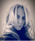 Bondgirl
